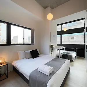 contemporary-1br-apt-few-mins-walk-to-peace-park-room.hotelsinhiroshima.com/
